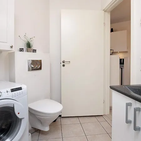 Apartment Xv